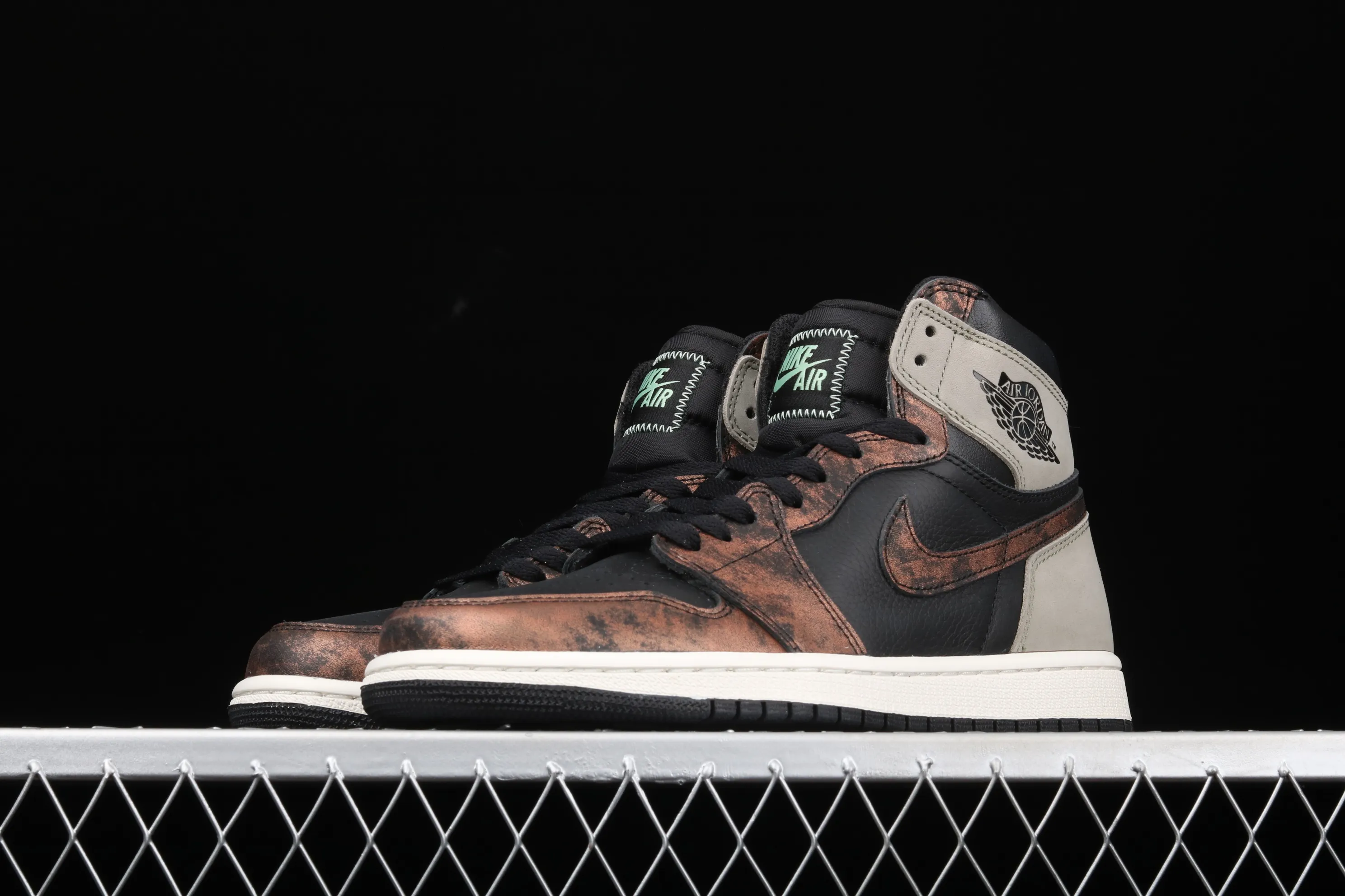 All categories Air Jordan Jordan series basketball shoes Air Jordan 1 High X version Air Jordan 1 High OG "Rust Shadow" AJ1 Joe 1 Bronze Brown 555088-033